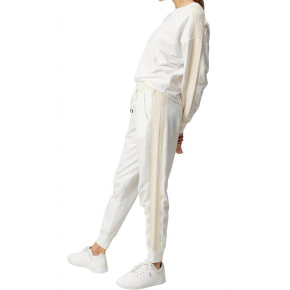 NEW SUNDAYS bella pullover sweatshirt in coconut milk - Picture 4 of 4